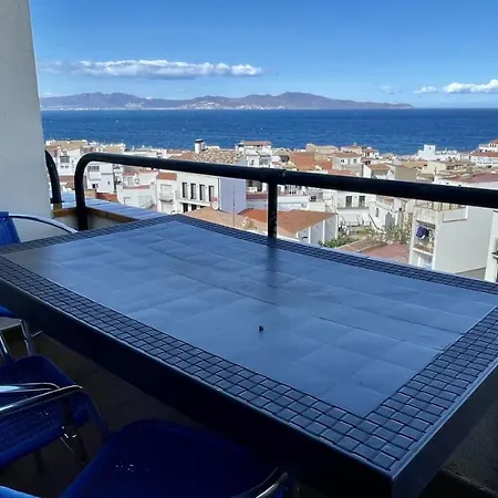 Apartment Puig Padro 4 2-2